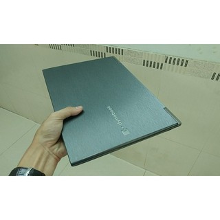 laptop cũ toshiba Z930 siêu mỏng siêu nhẹ 108 kg bản nhật